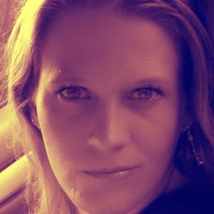 Meet your Posher, Holly